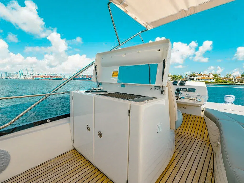 52′ Prestige Fly gallery photo 4
