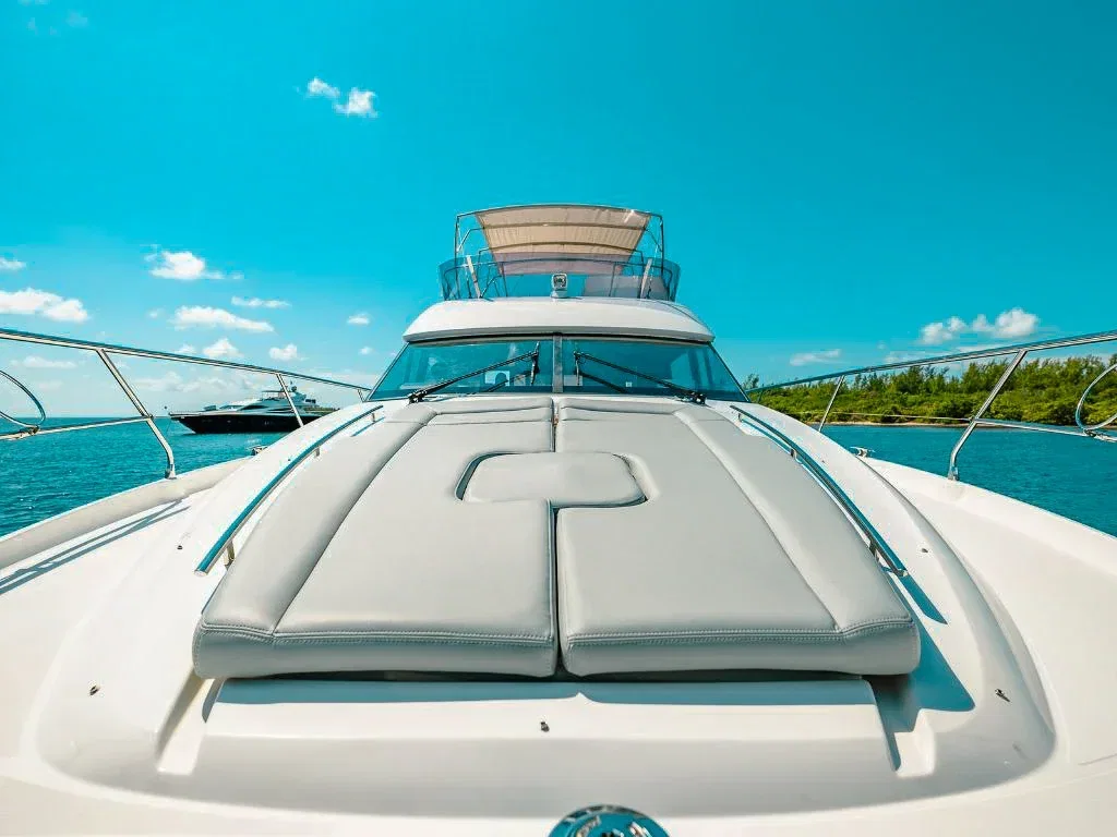 52′ Prestige Fly photo 7