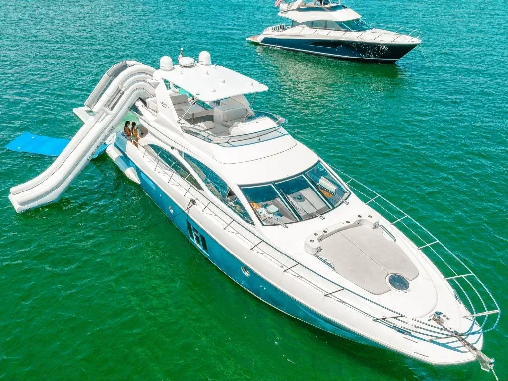 60′ Azimut gallery photo 4