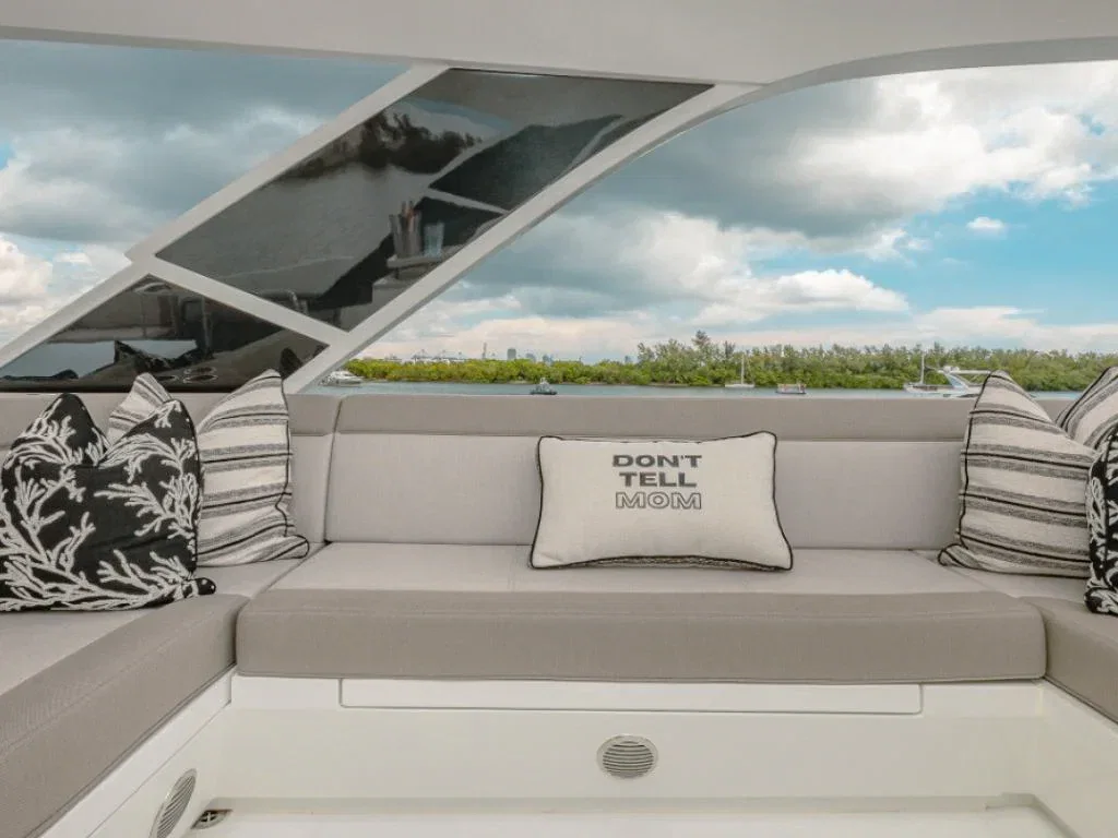 68′ Galeon IV gallery photo 4