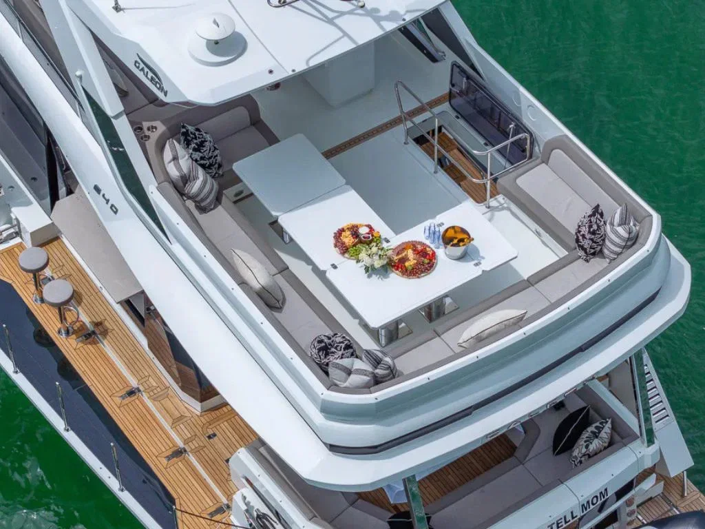 68′ Galeon IV photo 22