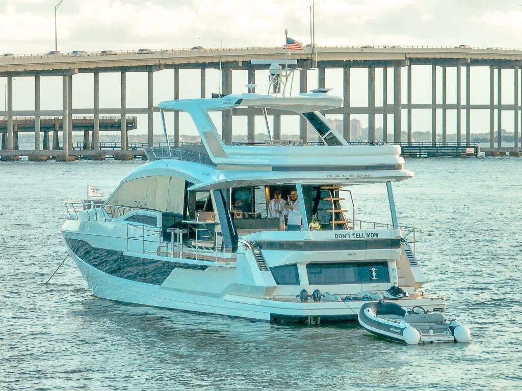 68′ Galeon IV photo 23