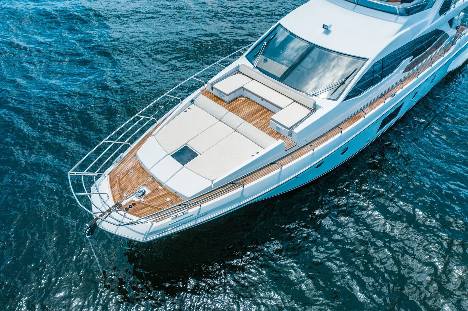 70′ Azimut Fly photo 12