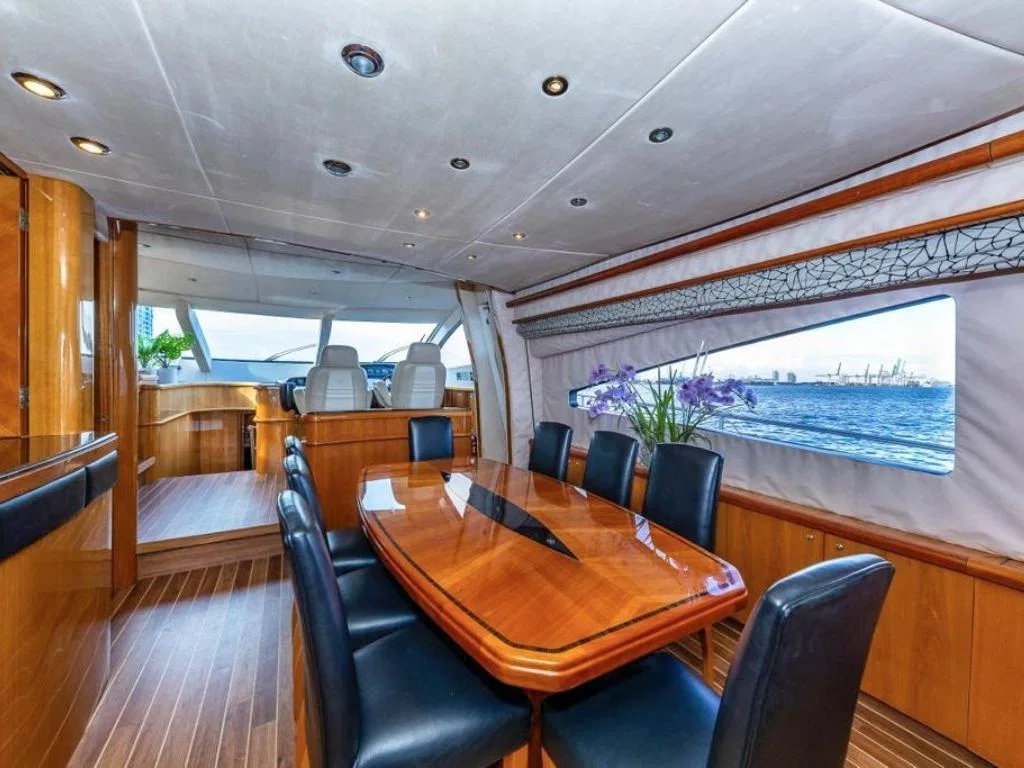 82′ Sunseeker photo 10 of 25