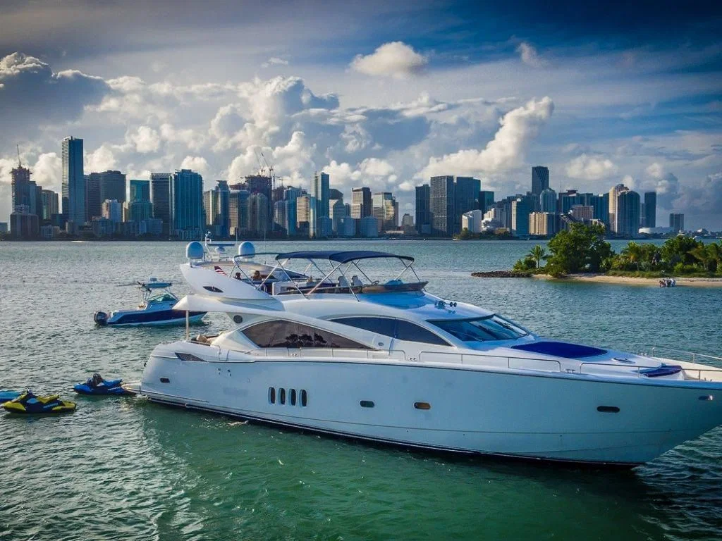 82′ Sunseeker photo 20 of 25