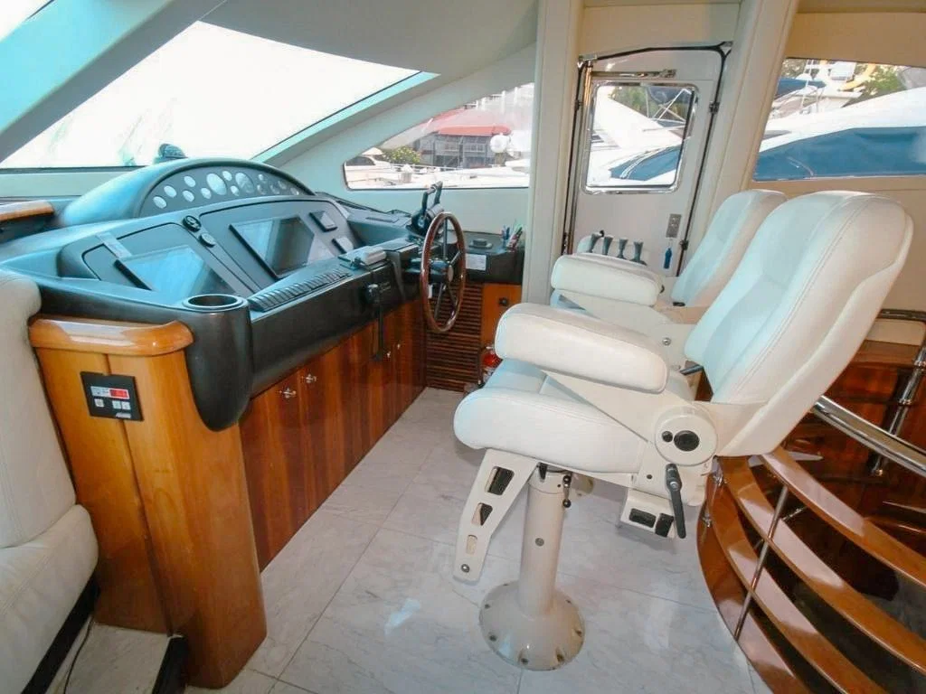94′ Sunseeker photo 8 of 36