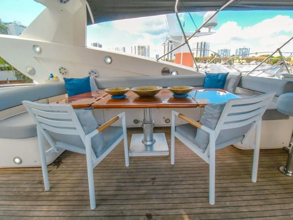94′ Sunseeker photo 28 of 36